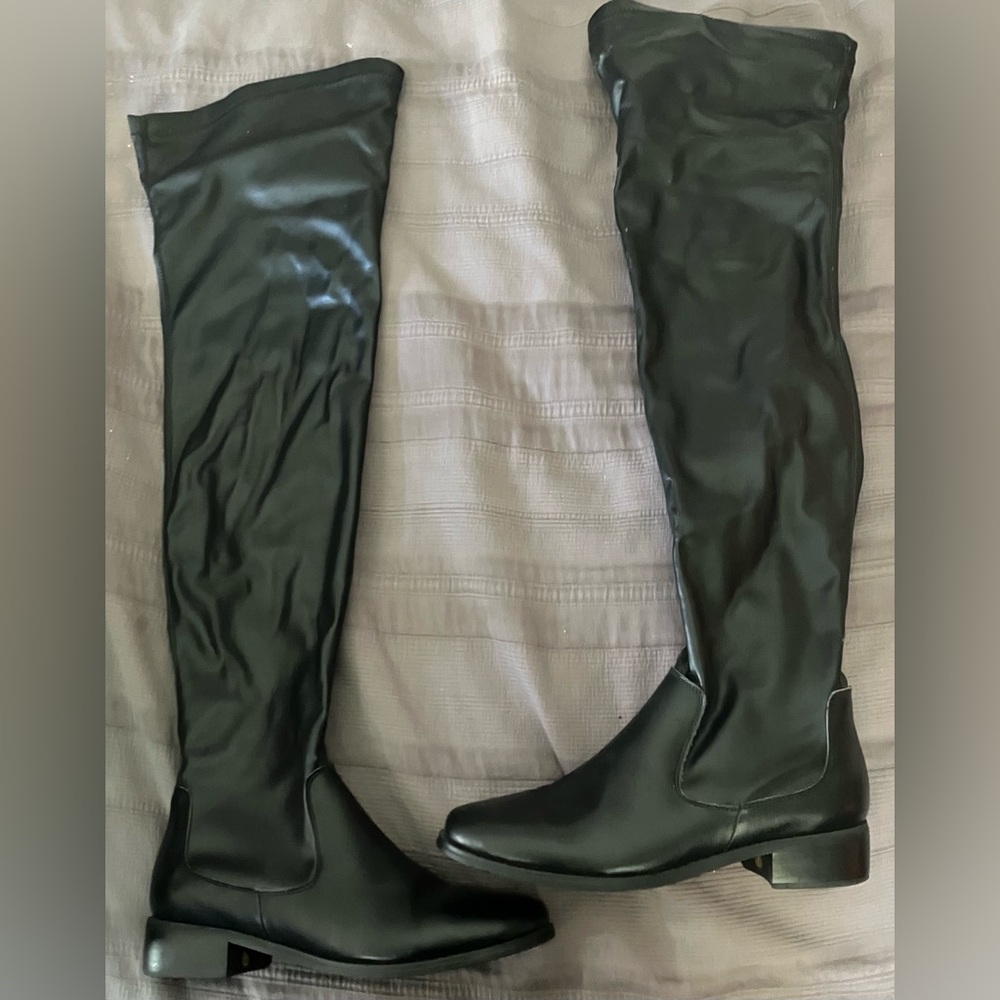 Thigh-high Boots faux-Leather 1” heel Women’s sz 9 26” tall BLACK NEW